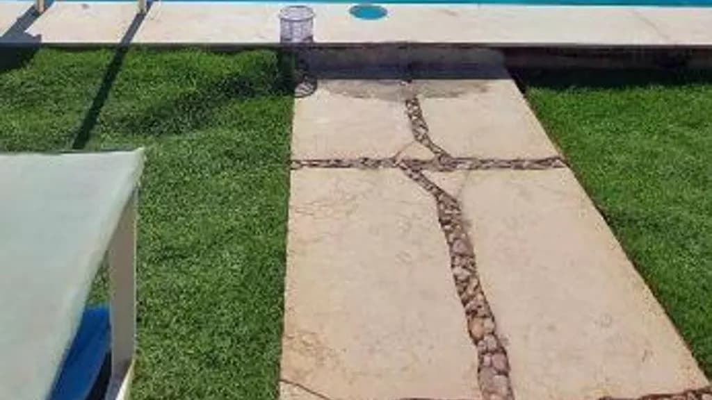 جرين بيتش كامب وفندق